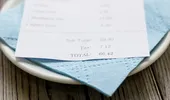 O turistă a cerut ouăle mai bine făcute, iar ospătarul i-a lăsat un mesaj pe bon. „Am crezut că e o glumă”