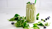 Rețete de smoothie-uri verzi care combat grăsimea din jurul abdomenului