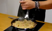 Condimentul pe care să nu-l pui niciodată dacă faci paste carbonara. Le distruge complet gustul original