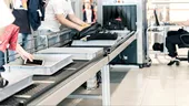 Doi pensionari români, prinși cu bijuterii de 650.000 de euro pe Aeroportul din Munchen. Ce au mai găsit autoritățile în bagaje