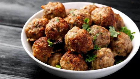 Cum să faci acasă chifteluțe ca la IKEA! Rețeta simplă care a cucerit internetul