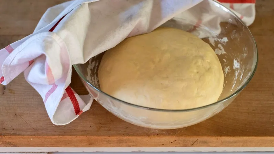 Ce faci dacă nu crește aluatul de cozonac. Secretul gospodinelor iscusite