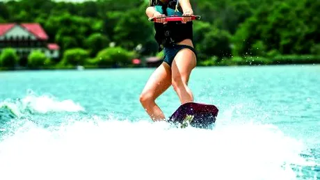 Wakeboarding si SUP