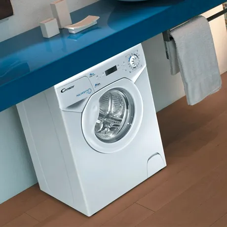Vrei să cumperi o mașină de spălat în 2026? Caracteristici importante pe care trebuie să le verifici înainte de a face achiziția