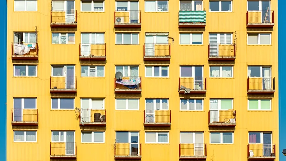 Avertisment pentru românii care locuiesc la bloc. Amenzi uriașe pentru nerespectarea orelor de liniște