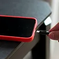 90% dintre oameni își încarcă greșit telefonul. Care este greșeala care ne distruge smartphone-ul