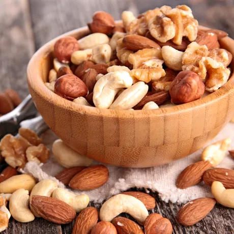 Ce se întâmplă dacă mănânci prea multe migdale. Simptomele încep să apară imediat