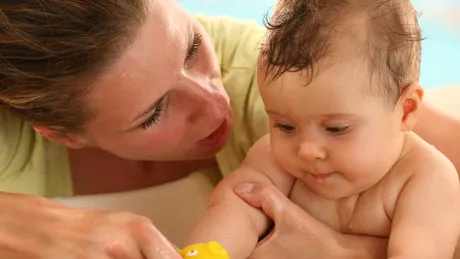 Baia şi igiena la nou-născut, sfaturi de bază pentru mămici