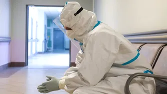 O tânără de 28 de ani a murit de ciumă. Aproape 200 de persoane, sub supraveghere medicală