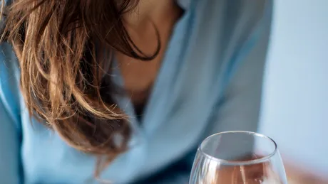 Alcoolul, bun pentru sănătatea inimii. În ce condiţii?