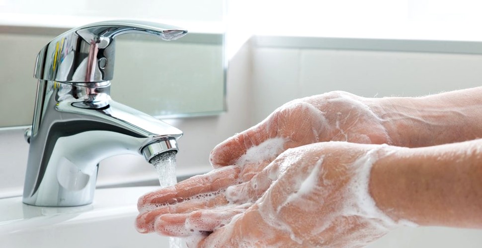 Cum să te speli corect pe mâini