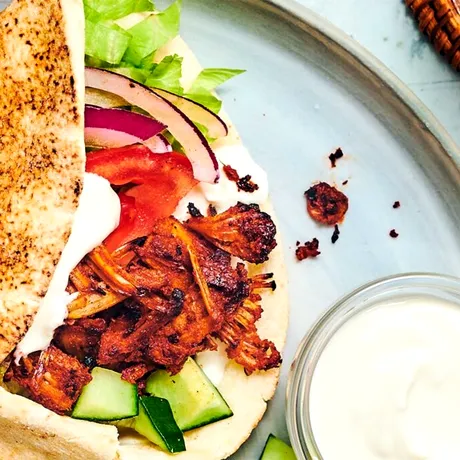 Rețetă shaorma de casă, de post. Care e singurul fruct care înlocuiește perfect carnea