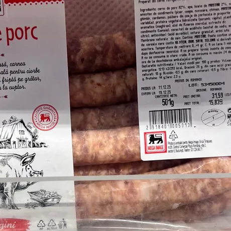 Din ce sunt făcuți cârnații de porc din Mega Image, de fapt. Avem eticheta!