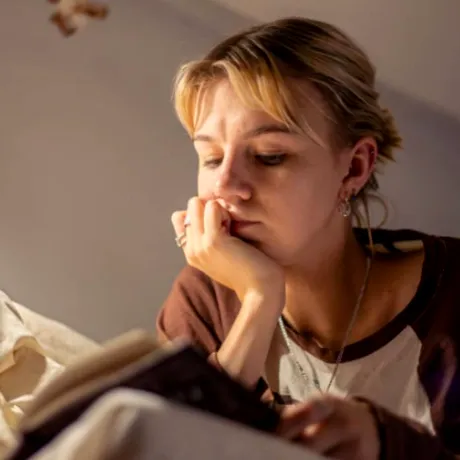 (P) Ce spun studiile despre rănile din copilărie care ne urmăresc în viața adultă?