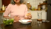 Credea că balonarea de după masă este provocată de gaze. După doi ani, investigațiile au arătat o problemă gravă