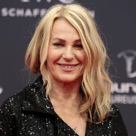 Nadia Comăneci a împlinit azi 64 de ani! “Zeița de la Montreal” a fost sărbătorită la nivel mondial
