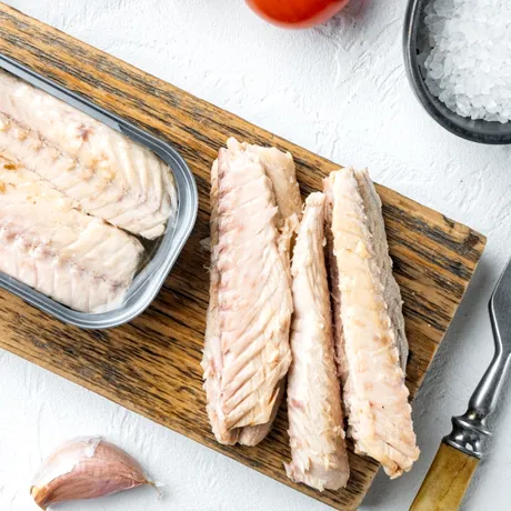 Sardinele la conservă, tot mai căutate de români. Beneficiile pe care acest tip de pește le oferă