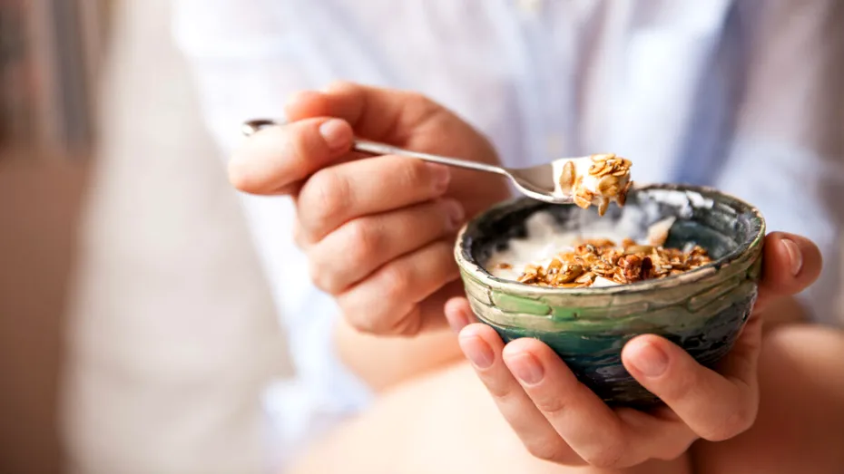 Cum să mănânci pentru a-ți menține glicemia stabilă și energia constantă toată ziua