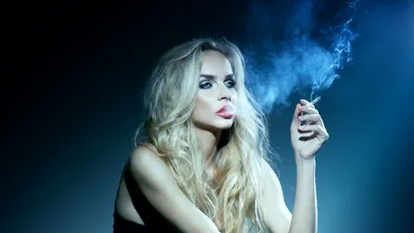 Nicotina provoacă fericire doar pentru că fumătorii cred în ea