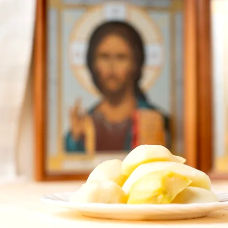 Moșii de Toamnă 2025, ziua în care se deschid porțile cerului. Ce tradiții să respecți