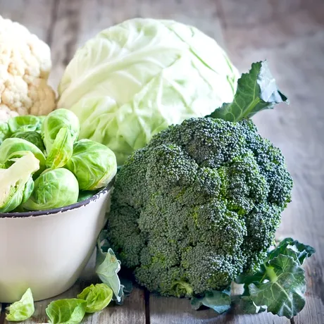 Dieta care previne demența. 10 alimente benefice, 5 de evitat ca să ai un creier în formă