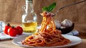 Cum faci cel mai delicios sos pentru paste. Ingredientul care îl face super cremos: untul