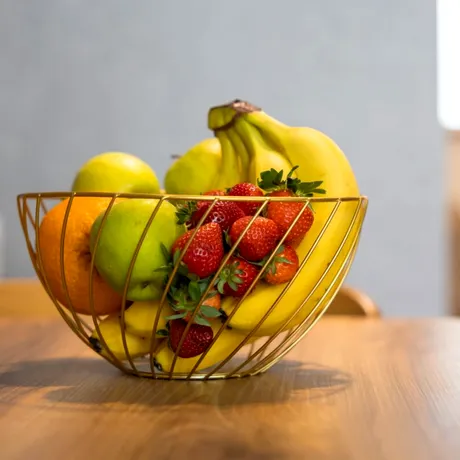 Cum păstrezi fructele de vară să reziste mai mult. Unde este mai bine să le ții: în frigider sau pe blatul din bucătărie?