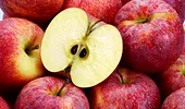 Ce se întâmplă dacă înghiți semințe de măr. Acestea conțin cianură
