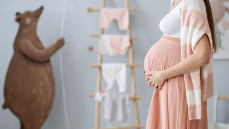 Te gândești la proceduri de reproducere asistată? Vezi ce șanse sunt să ai gemeni