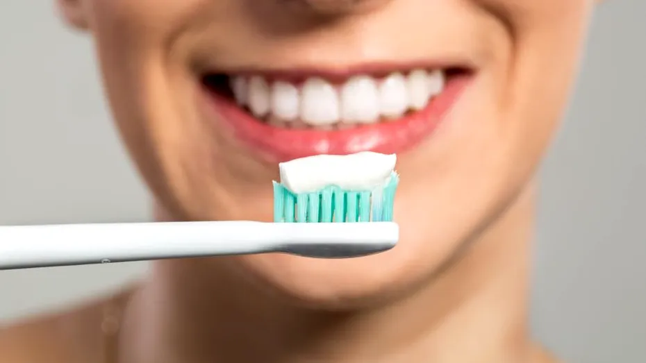 Motivul pentru care nu trebuie să te speli pe dinți imediat după ce ai mâncat