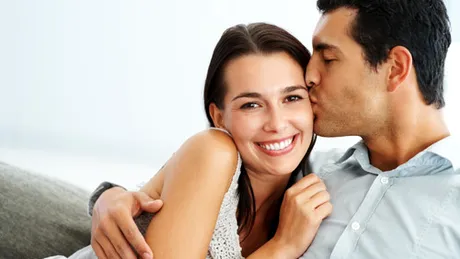 Cuplurile care au luat naştere în mediul online au şanse mari la o căsnicie fericită