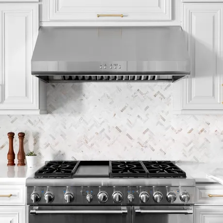 Trucul simplu care îți lasă hota curată, fără produse toxice