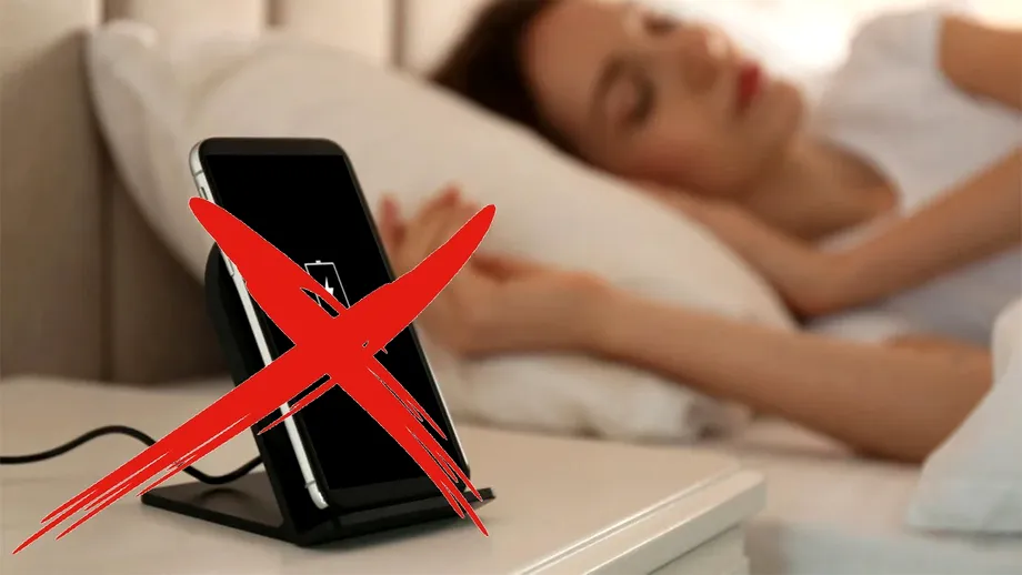 Ce se întâmplă, de fapt, dacă îți lași telefonul la încărcat, peste noapte. Ce pățește smartphone-ul tău