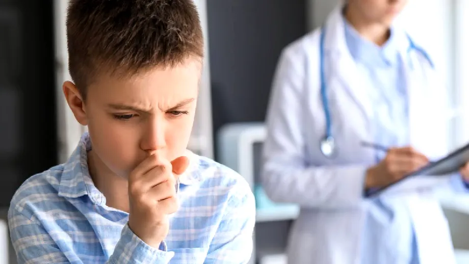 Tusea care persistă după o răceală: cât timp este normal să dureze și când trebuie să mergi la medic