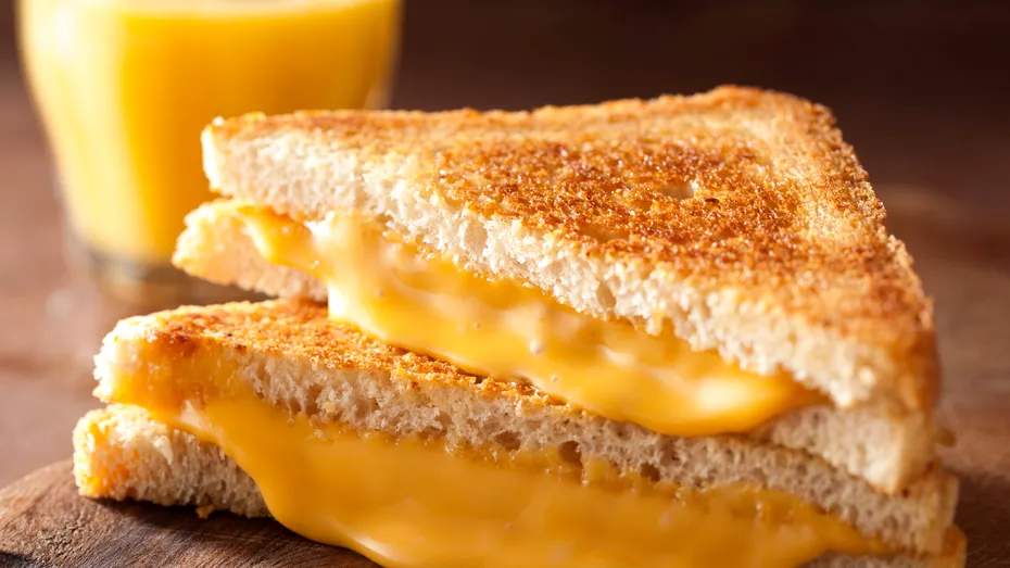 Te umfli după micul dejun? Evită aceste alimente care balonează și produc gaze