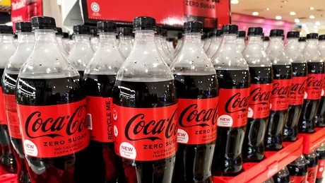 Ce se întâmplă cu corpul tău atunci când bei Coca Cola fără zahăr pe termen lung. Riscurile băuturilor carbogazoase dietetice