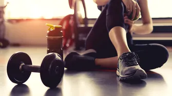 6 suplimente pe care ar trebui să le iei dacă mergi la sală