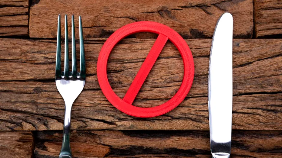 Postul intermitent nu este pentru toată lumea! De ce nu reușește oricine să slăbească făcând fasting