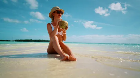 Cum să-ți întârzii menstruația dacă ai un eveniment important. Alimente la care să apelezi care nu-ți afectează sănătatea