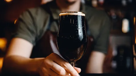 Berea neagră și sănătatea: beneficiile și riscurile consumului