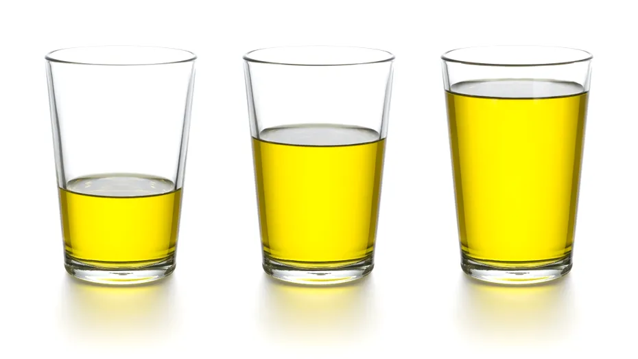 Shot-ul cu ulei de măsline, noul trend viral. Ce spune nutriționistul despre acest truc al celebrităților