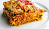 Lasagna fără parmezan, mozzarella sau carne? Da, și este absolut delicioasă!