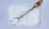 Îndulcitorul din guma fără zahăr asociat cu un risc mai mare de infarct și AVC
