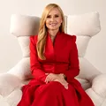 Căderea părului se accentuează toamna? Dr. Amalia Anghel explică rolul tricoscopiei și al tratamentului PRP