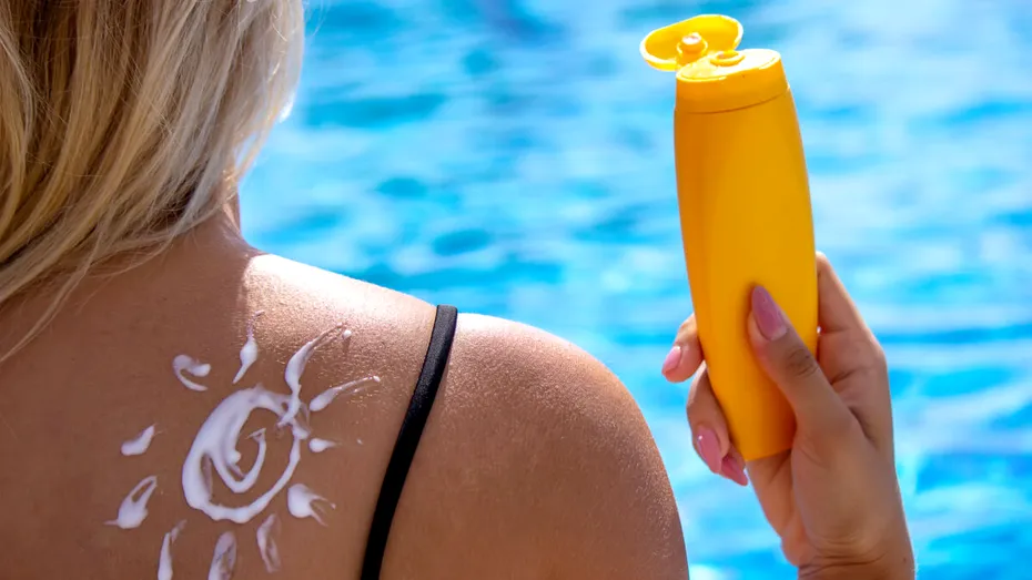 Greșeli ale utilizării cremei de protecție solară care îți pot deteriora pielea