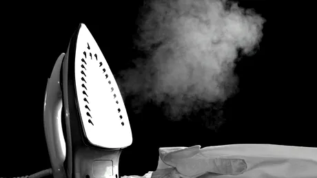 Cel mai simplu și eficient apret de rufe făcut în casă