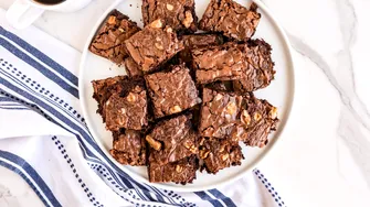 Negresa de post cu cana: cel mai simplu desert care iese perfect de fiecare dată!