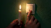 Ce pot face românii în cazul unui blackout energetic. Ce trebuie să conțină kitul de urgență
