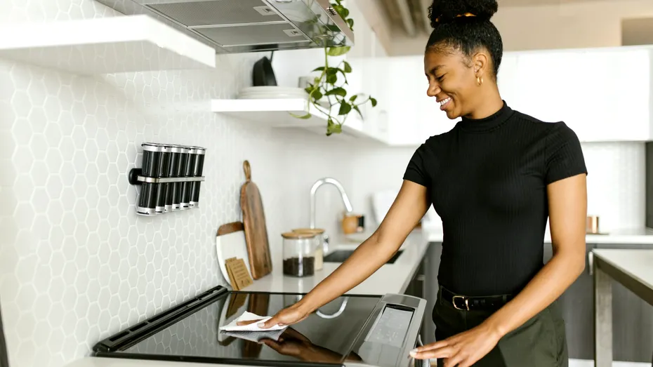 Tu cât de des faci curățenie în fiecare cameră din casa ta?