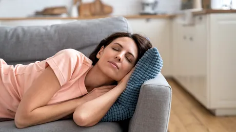 Power nap | Ce este “somnul rapid” si ce beneficii are pentru organism